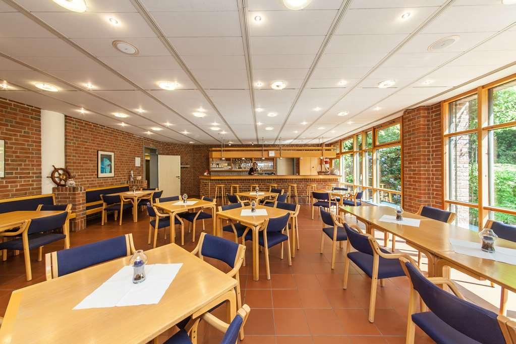 Garner Hotel Kiel - Akademie Ресторант снимка