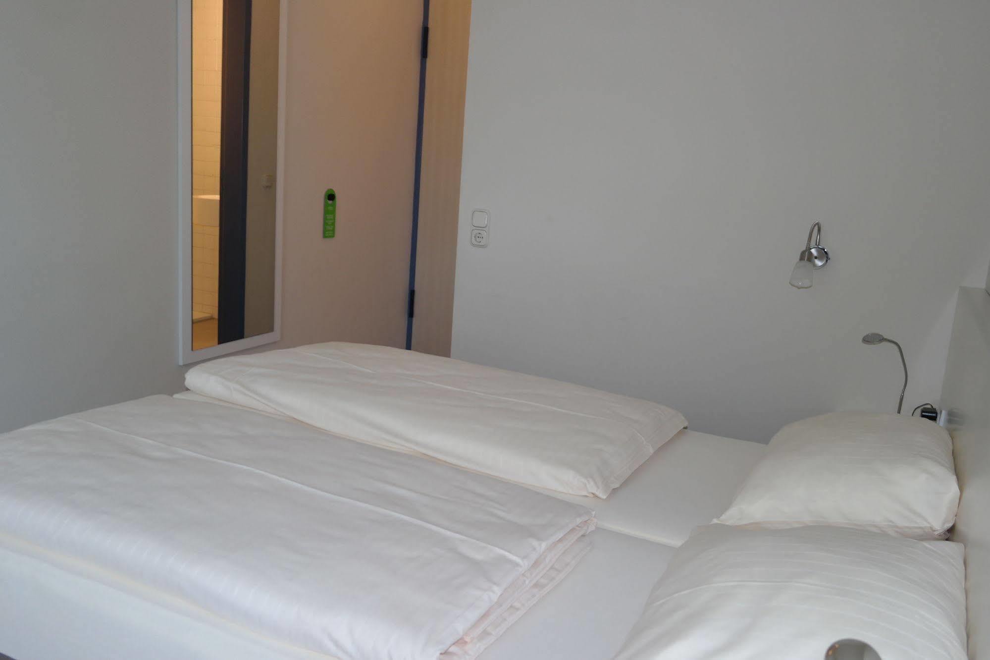 Garner Hotel Kiel - Akademie Екстериор снимка