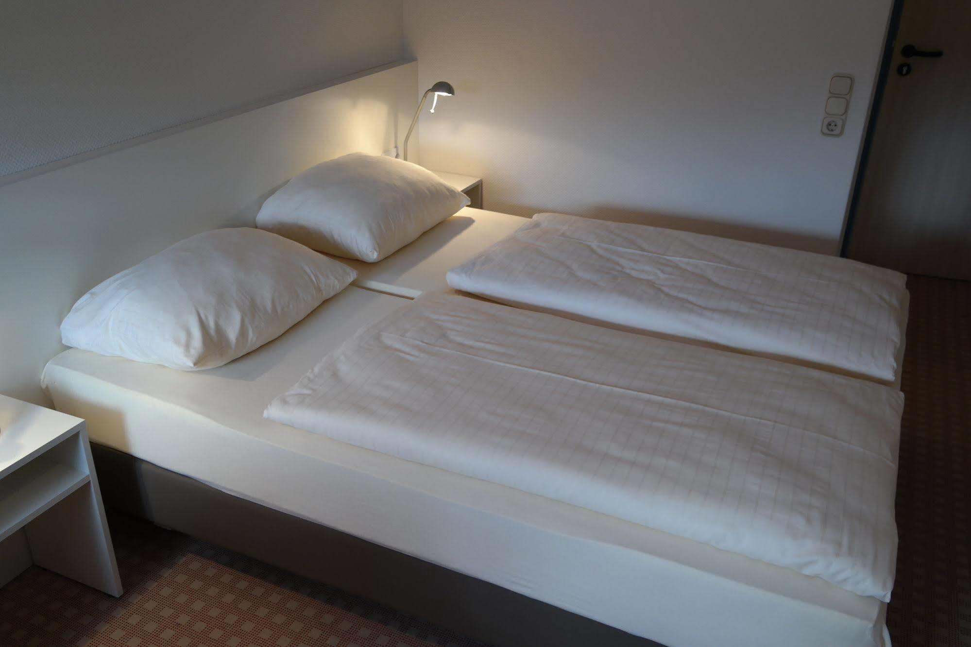 Garner Hotel Kiel - Akademie Екстериор снимка